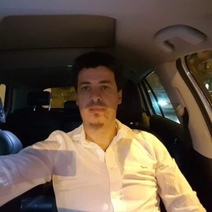 Meet your Posher, Ali